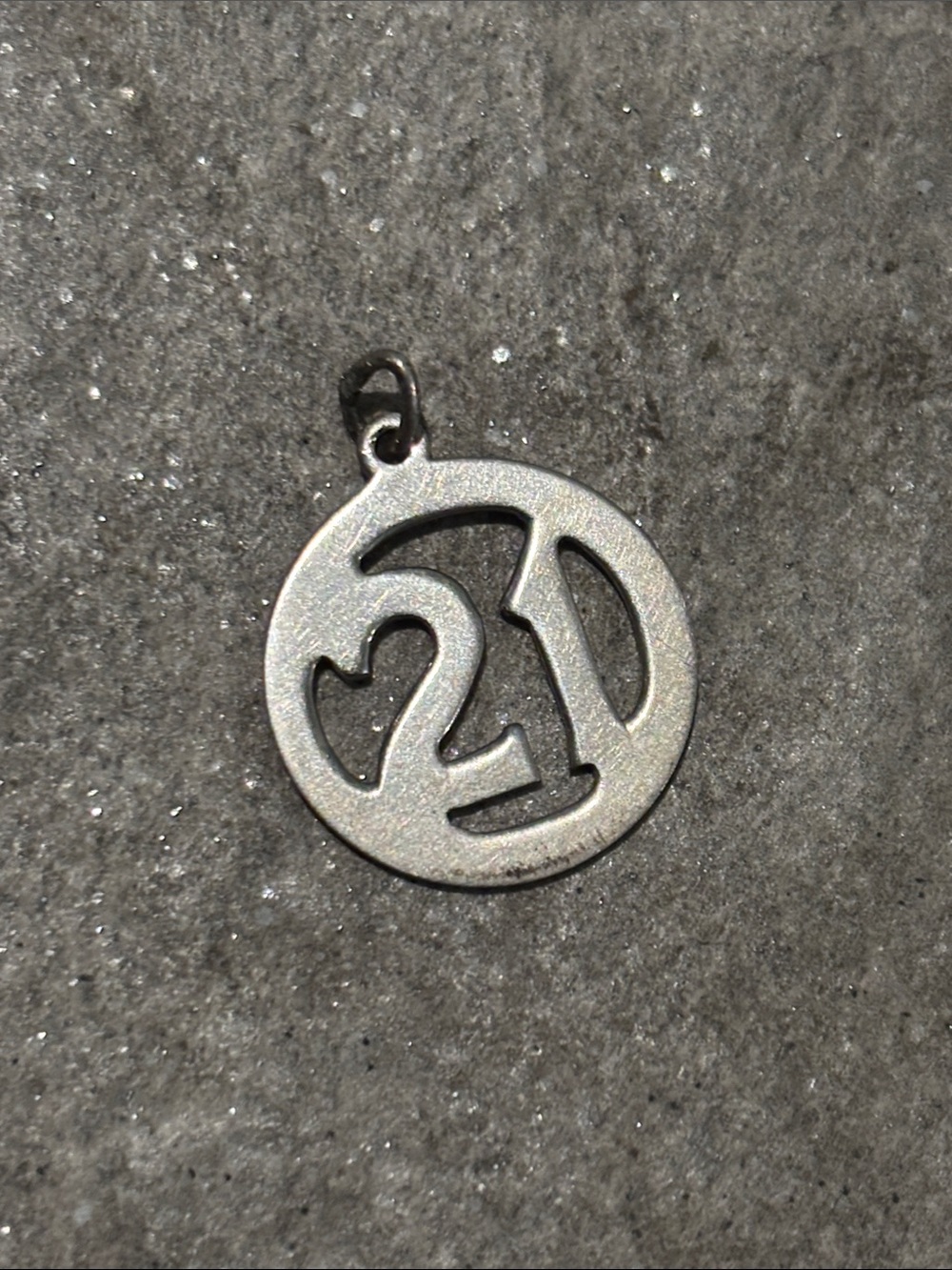 Silver 21 Number Round Pendant Necklace - Unbranded